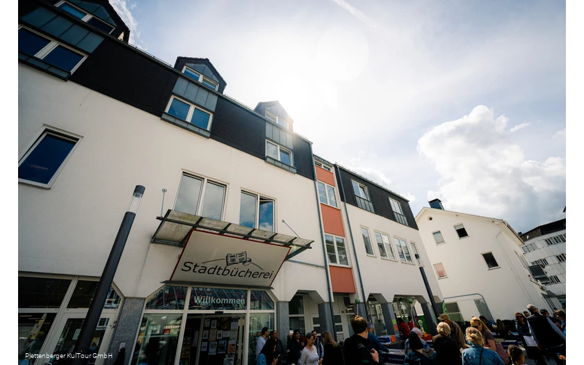 Stadtbücherei Plettenberg.jpg