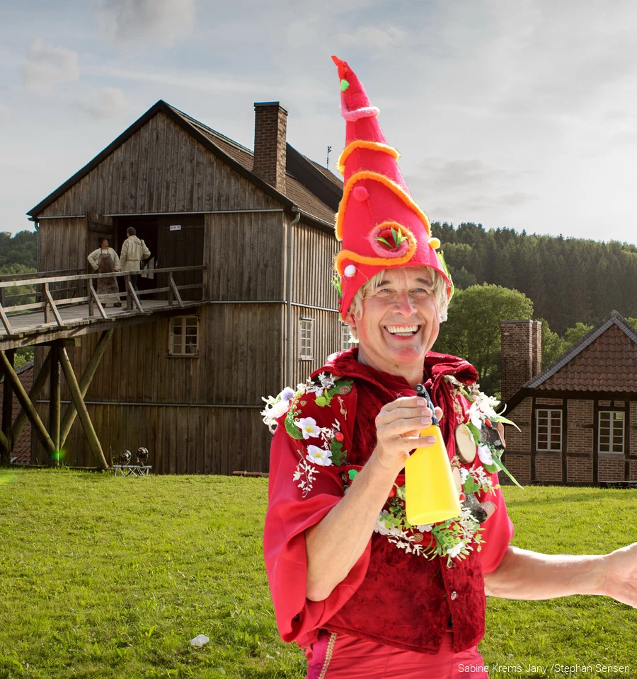 2025_FER_Luise_Titel mit Zwerg.jpg